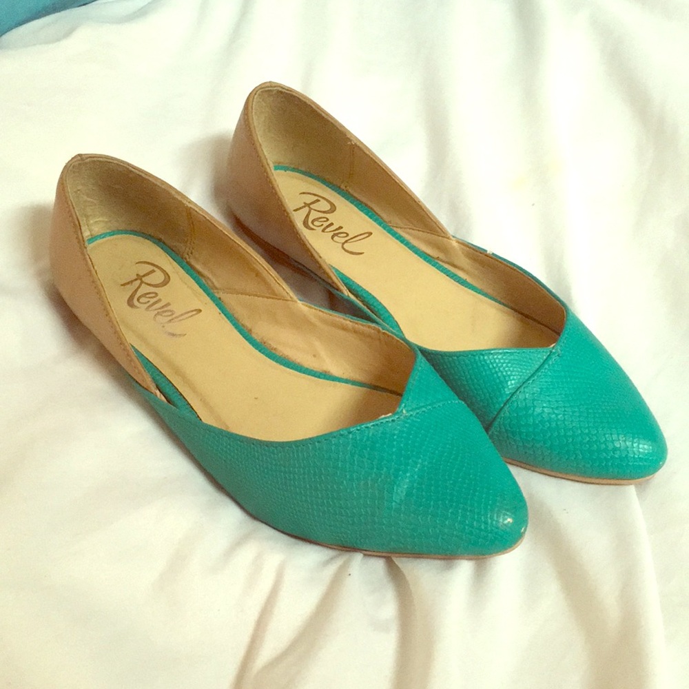 Suuuuuuperrrrrr cute flats!!